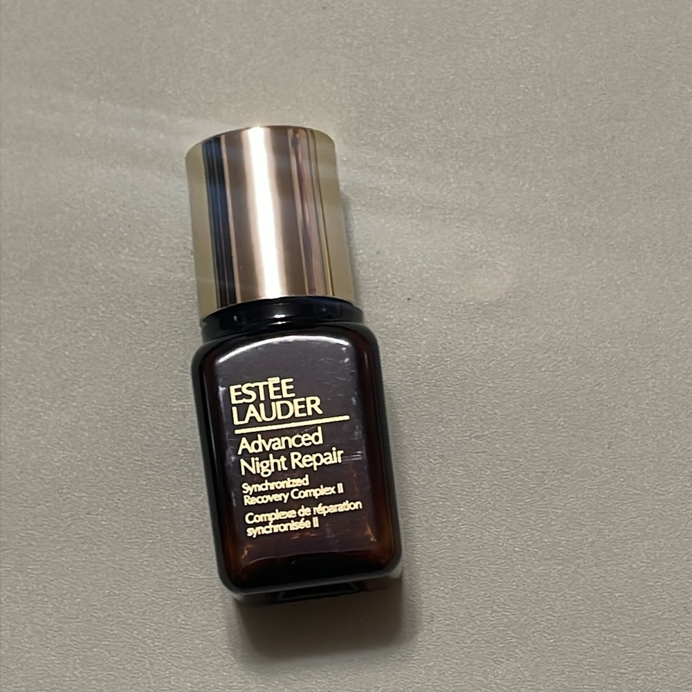 3/$18 Estée Lauder Advanced Night Repair Serum .24 Fl oz brand new - Picture 4 of 5